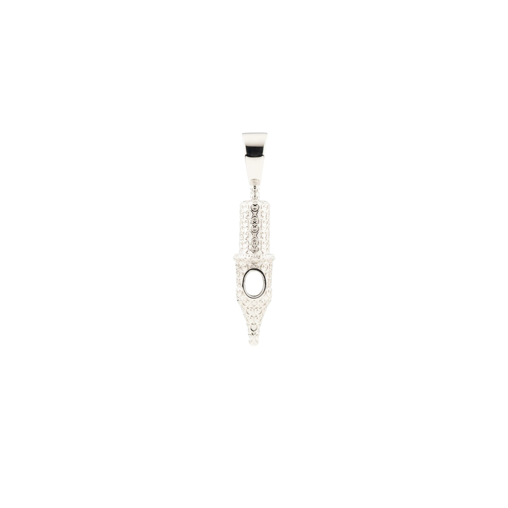 Inkclaw designs customized "Oval Heart" pattern tattoo cartridge needle pendants for all tattoo artists and lovers, which are the smaller size of a round liner tattoo cartridge.  All the personalized tattoo cartridge needle pendants are solid handcrafted